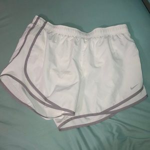 white nike shorts